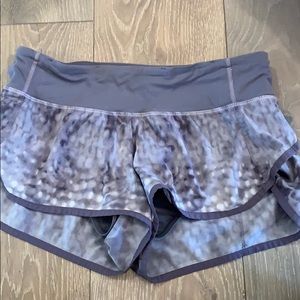 Lululemon gray patterned shorts